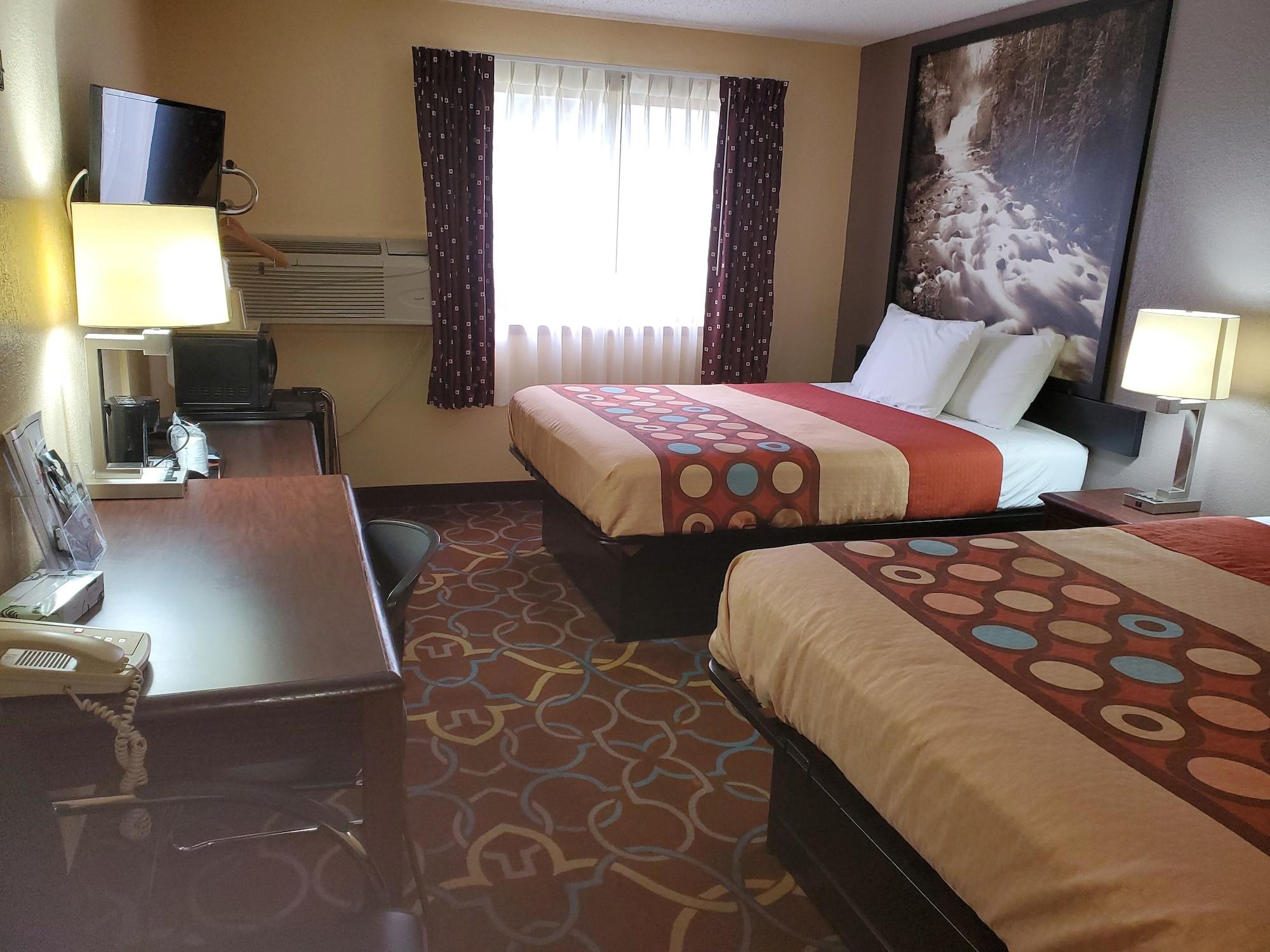 Super 8 By Wyndham Kansas City At Barry Road/Airport Eksteriør bilde